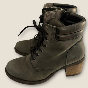 Artica | leather heeled boots lace up grey black size 39